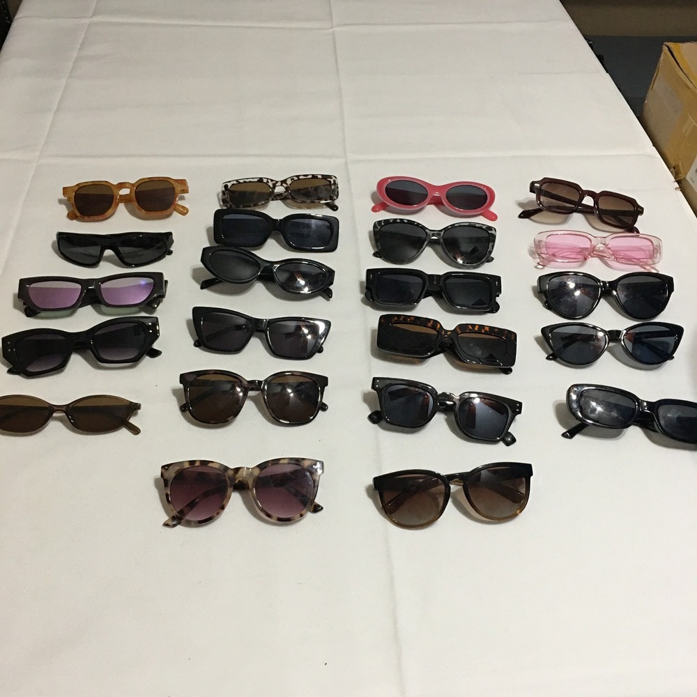 Lot of 22 Sunglasses Unisex Multicolor Cat Eye Rectangular Retro Trendy